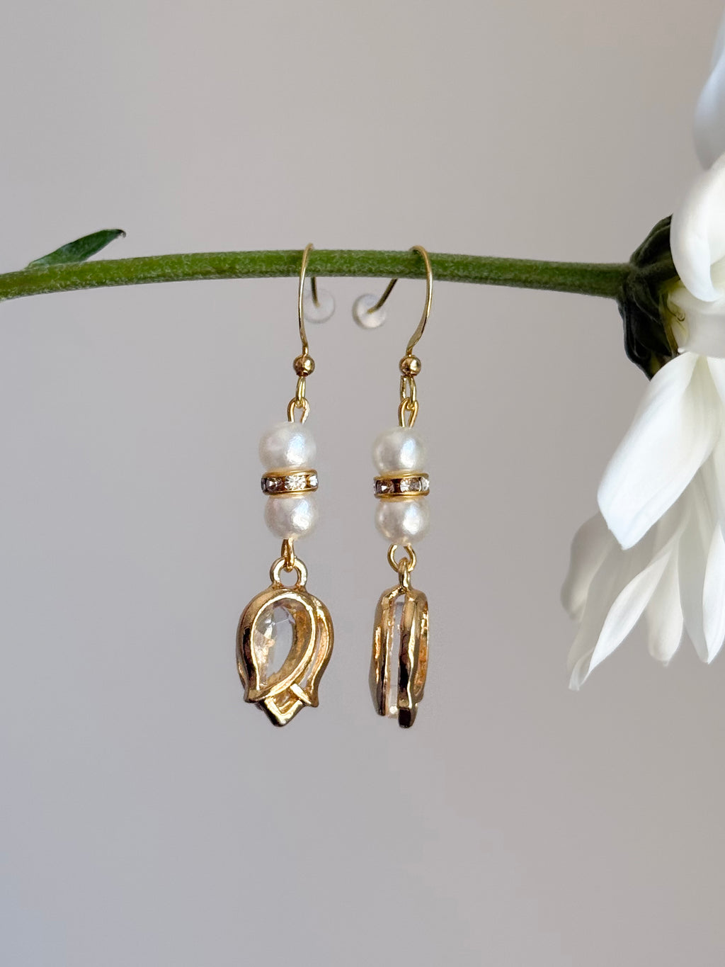 Classic Pearl Drop Earrings