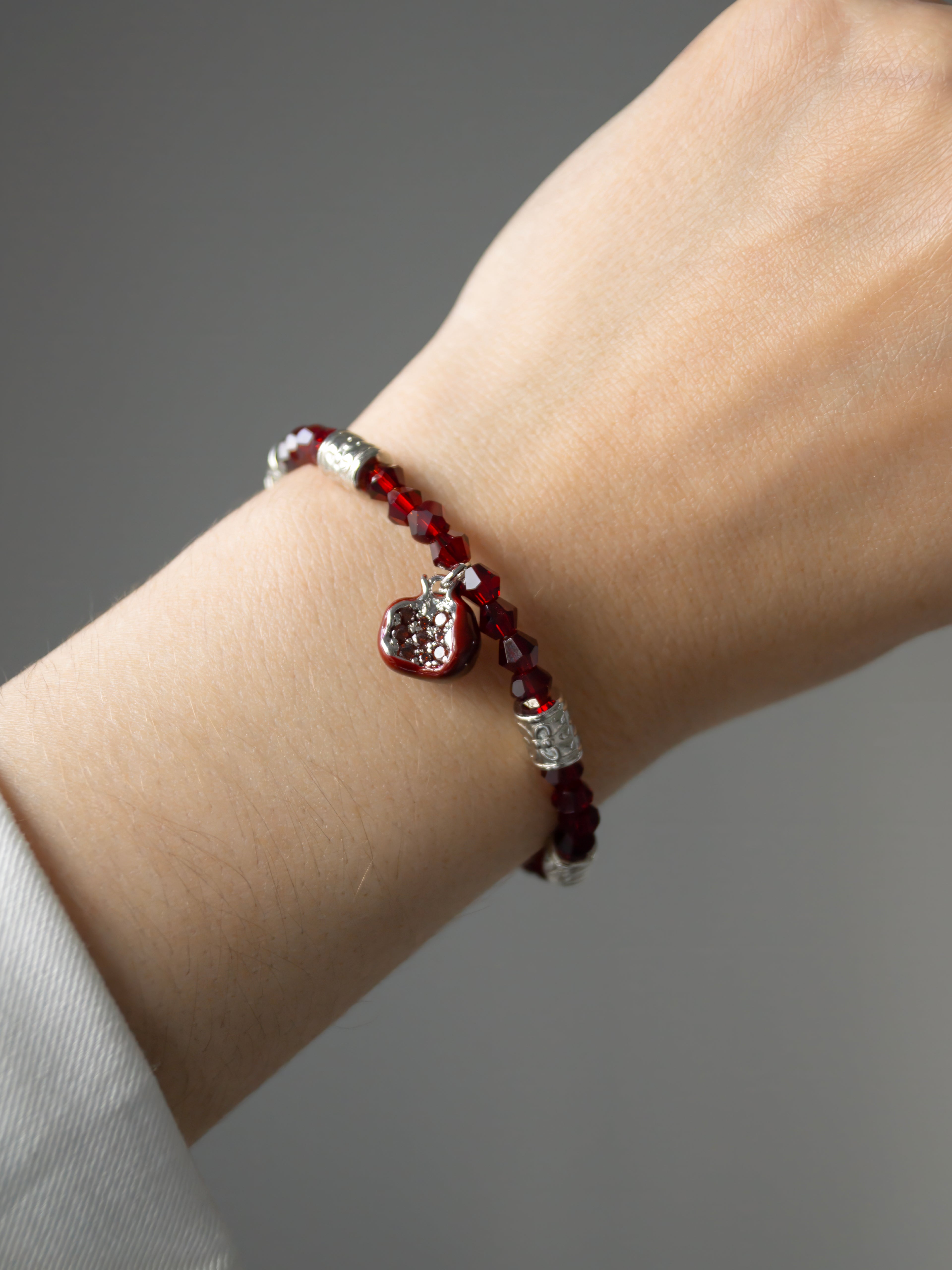 Garnet Kiss Bracelet