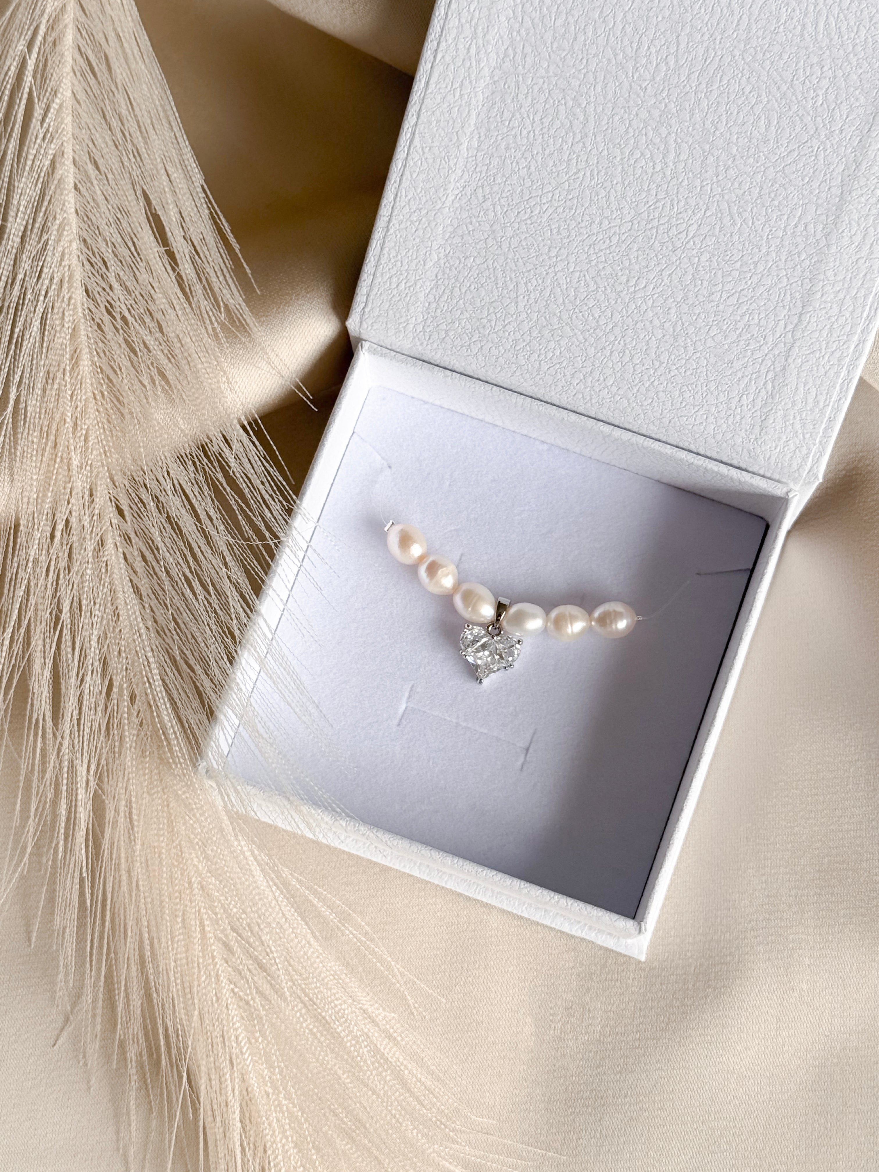 Coeur de Perle Necklace