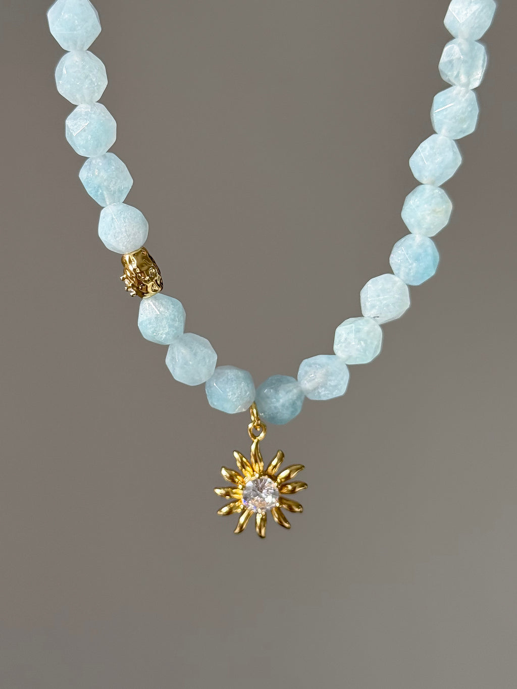 Velora Necklace